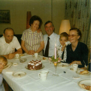 Hermann og Kirstine (Helenes søster) Birgit og Niels og deres børn