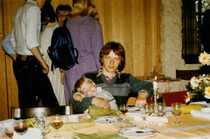 Henning og Kasper ved Tinas konfirmation 1983